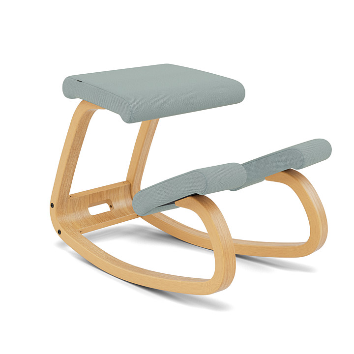 Varier - Varier Variable la seduta ergonomica originale. Struttura legno chiaro e NEW tessuto Tonal colore verde salvia 67089 - STV7