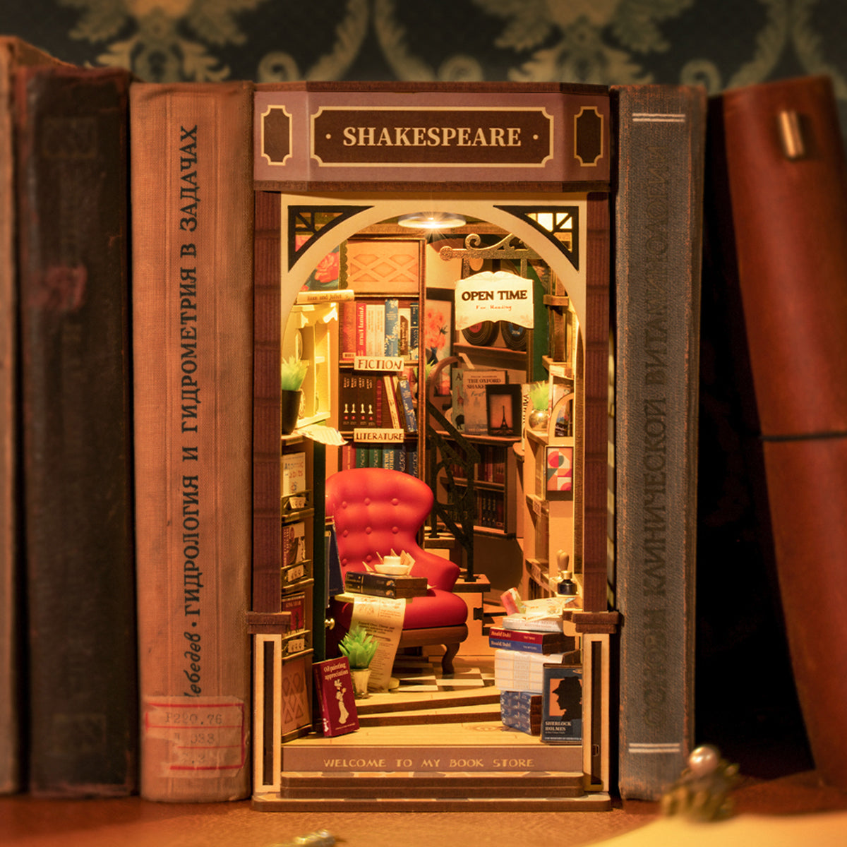 Robotime Rokr - Book nook Bookstore Shakespeare, reggilibro Rolife - TGB07 - immagine 3